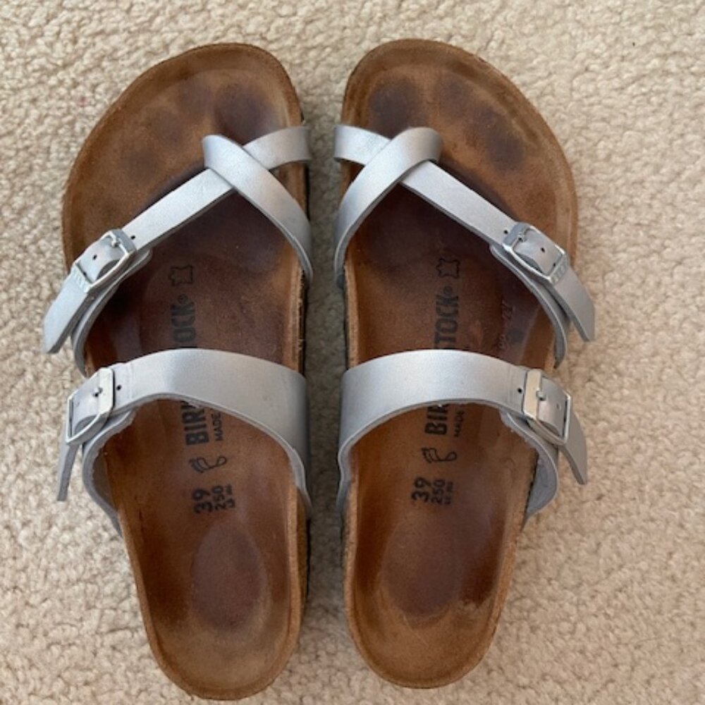 Birkenstocks Mayari Two Straps Single Loop Sandals Silver/Tan Women's 8.5 (39)